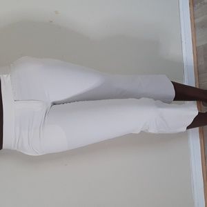 EUC Express cream capris